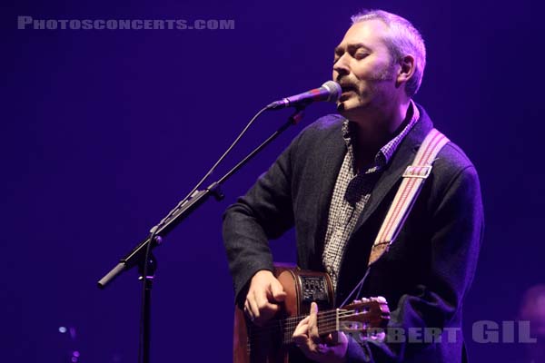 TINDERSTICKS - 2015-02-10 - PARIS - Philharmonie de Paris 1 - Stuart Ashton Staples